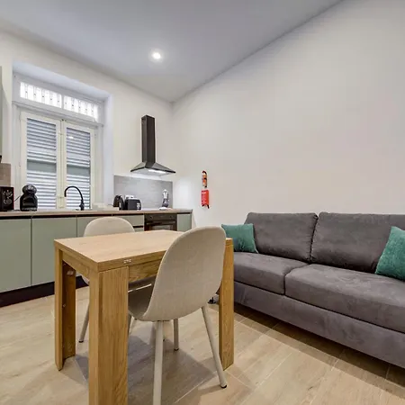Appartement Warm & Cozy 1br In Bormla With Wifi, Ac & Great Location *