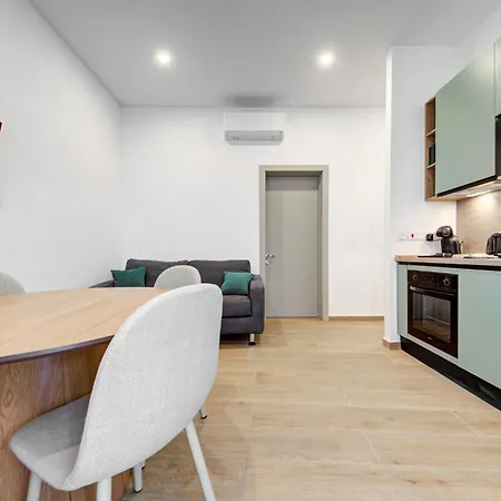 Warm & Cozy 1br In Bormla With Wifi, Ac & Great Location