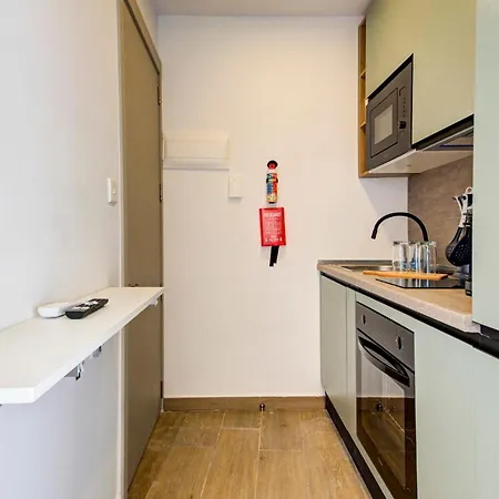 Warm & Cozy 1br In Bormla With Wifi, Ac & Great Location Appartement