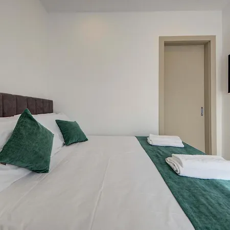 Appartement Warm & Cozy 1br In Bormla With Wifi, Ac & Great Location *